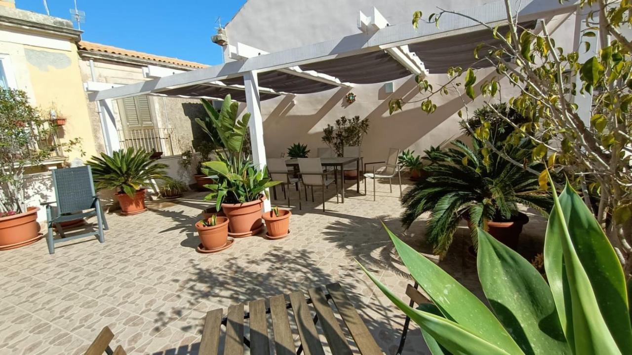 La Feluca Apartment Syracuse Exterior photo